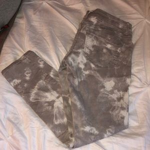 Gray and white tie dye Express jeans
